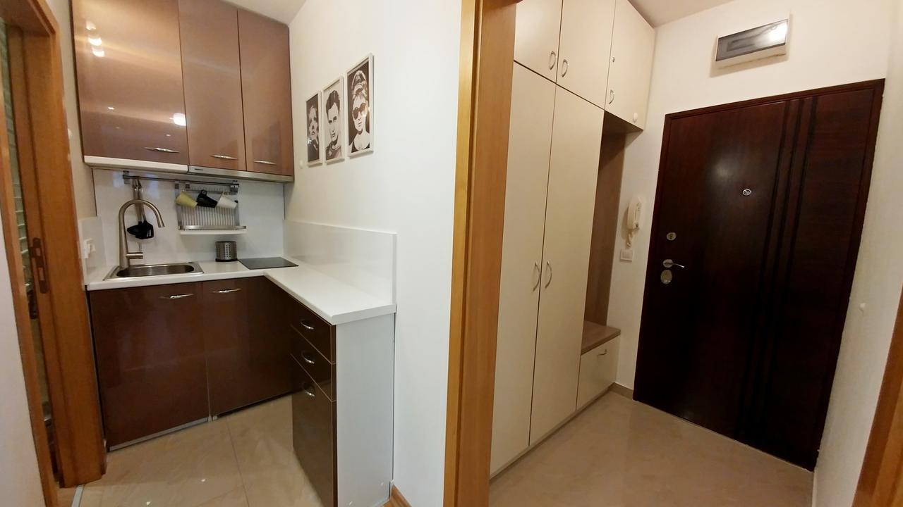 Apartment Oasis Белград Экстерьер фото
